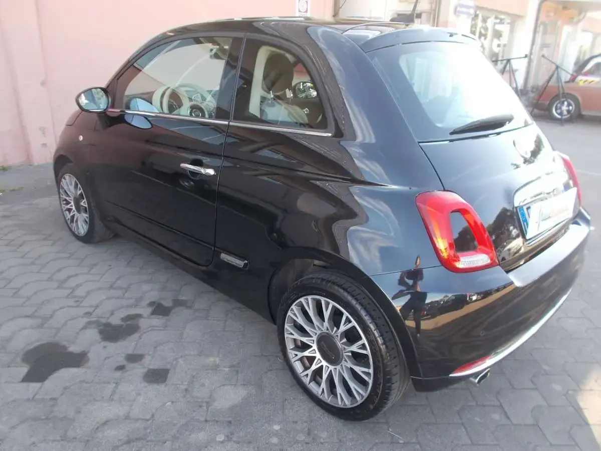 Usata Fiat 500 Lounge 69 CV (50 kW) 2019 Nero Utilitaria