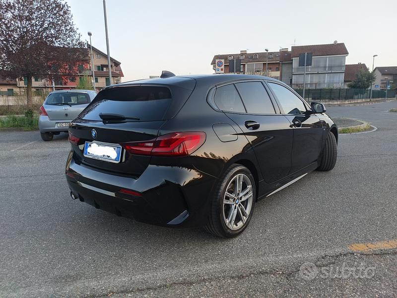 Usata BMW 118 M Sport 140 CV (102 kW) 2019 Nero Utilitaria