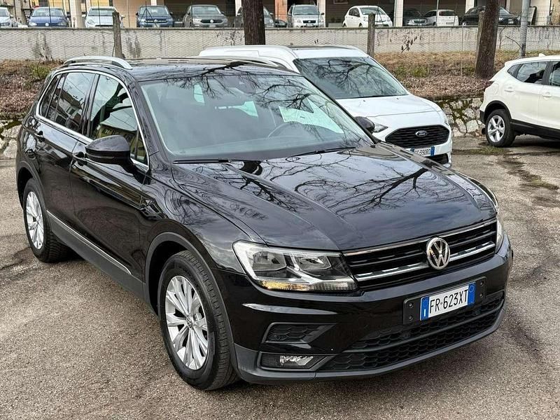Usata VW Tiguan Business 116 CV (85 kW) 2018 Nero SUV