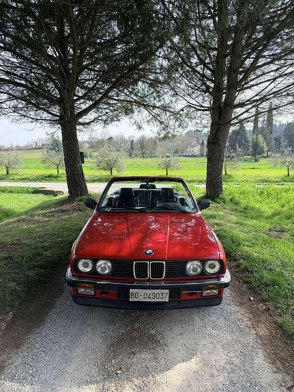 Usata BMW 320 Cabriolet 129 CV (94 kW) 1987 Rosso Cabrio