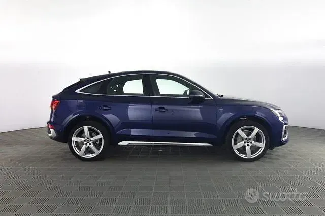 Usado Audi Q5 Design 204 CV (150 kW) 2022 Azul SUV