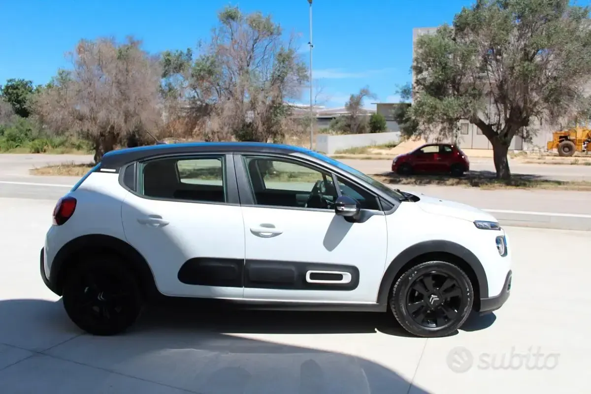 Usata Citroën C3 PureTech 110 CV (80 kW) 2021 Bianco Utilitaria