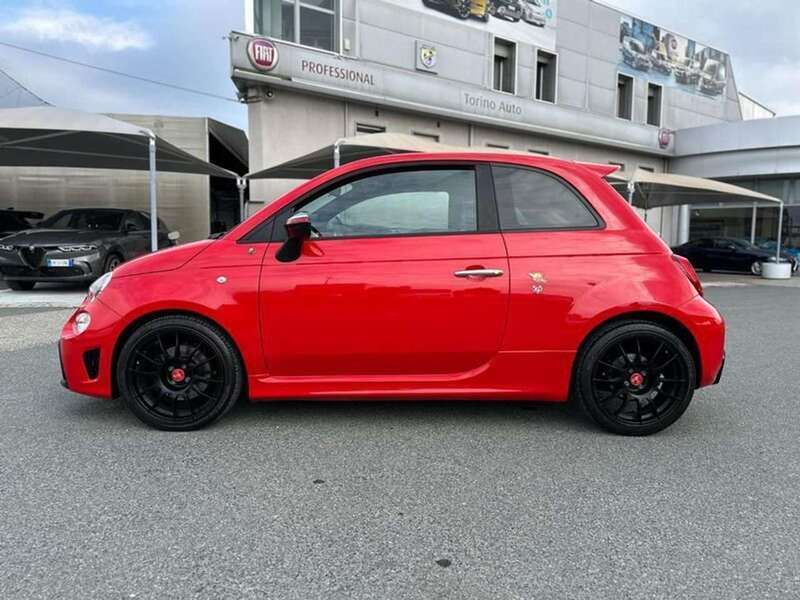 Usata Abarth 595 Pista 165 CV (121 kW) 2019 Rosso pastello Utilitaria