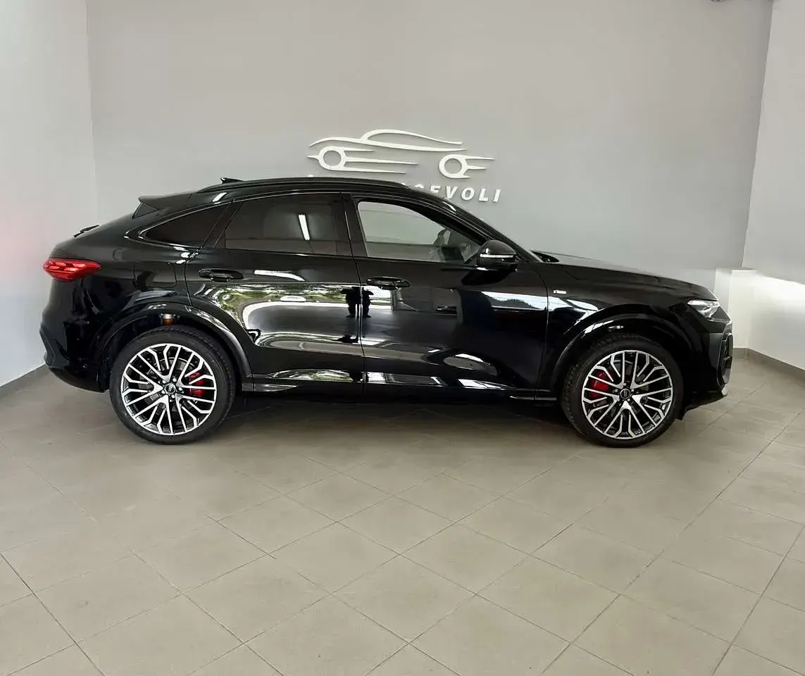 Nuova Audi Q5 S-Line 204 CV (150 kW) 2026 Other SUV