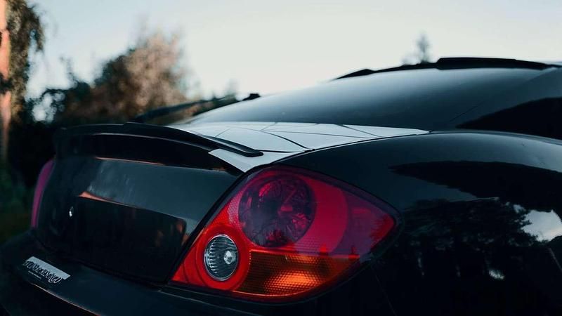 Usata Hyundai Coupé Comfort 105 CV (77 kW) 2002 Nero Coupé