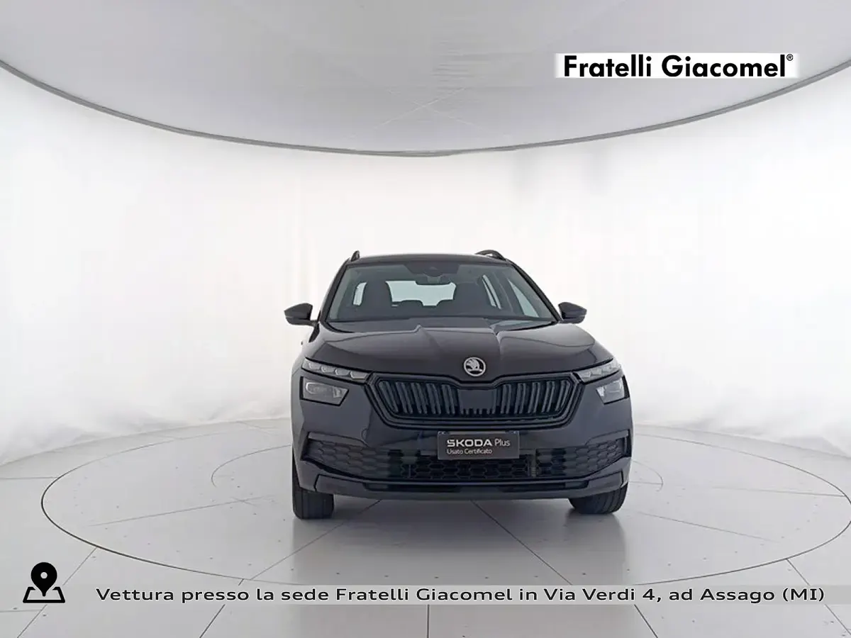 Usata Skoda Kamiq 110 CV (80 kW) 2023 Nero tulipano perlato SUV
