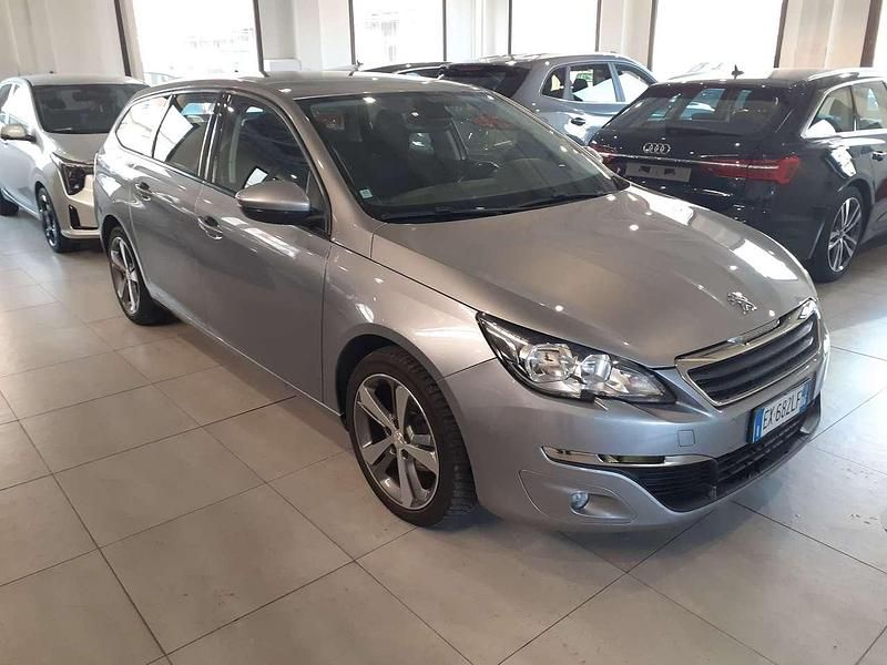 Usata Peugeot 308 SW Allure 114 CV (83 kW) 2015 Grigio argento Station wagon