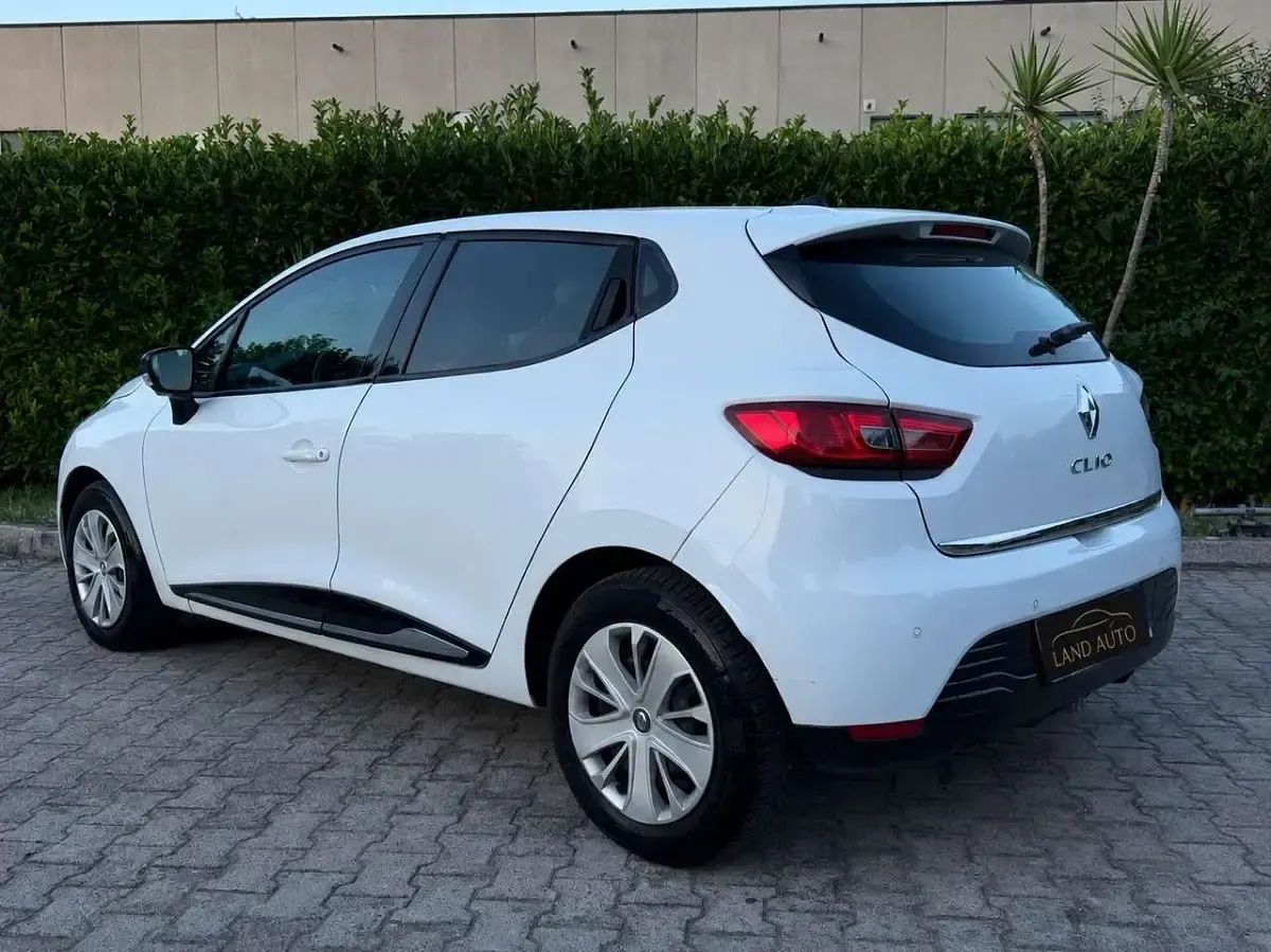 Usata Renault Clio IV 75 CV (55 kW) 2013 Other Berlina