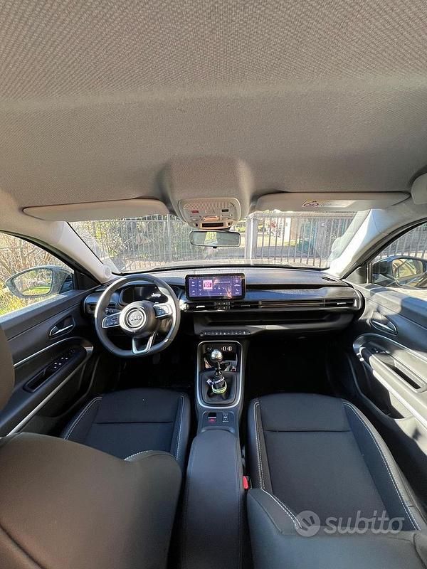 Usata Jeep Avenger 110 CV (80 kW) 2023 Nero SUV
