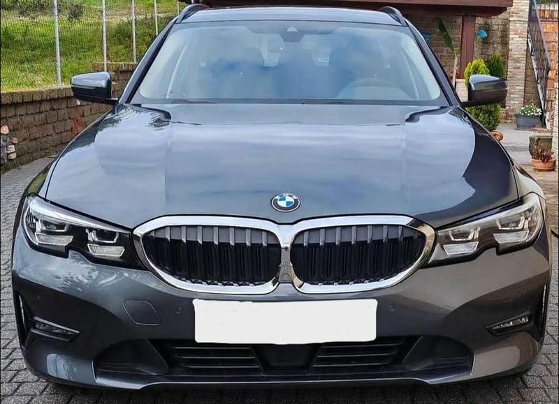 Usata BMW 318 Comfort Edition 150 CV (110 kW) 2020 Grigio Station wagon