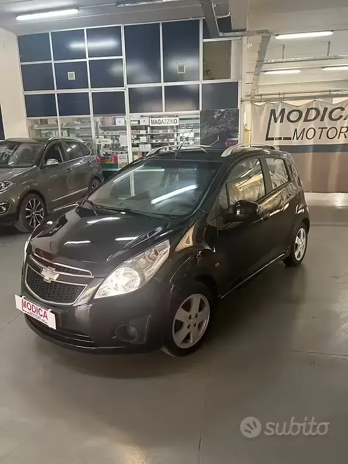 Usata Chevrolet Spark LS 79 CV (58 kW) 2010 Nero Utilitaria