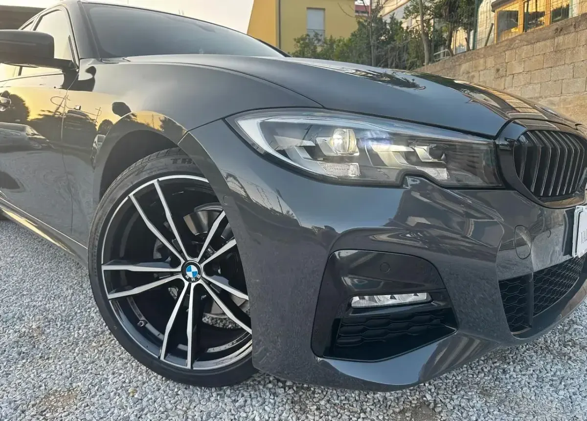 Usata BMW 320e M Sport 190 CV (139 kW) 2021 Grigio Berlina