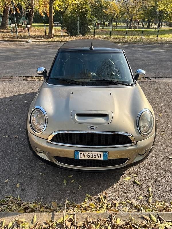 Usata Mini Cooper S Cabriolet 2009 Grigio Cabrio