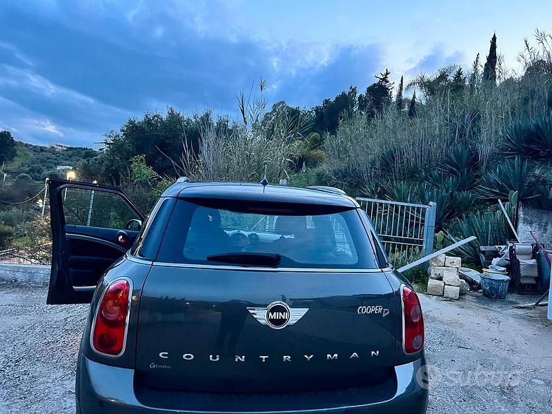 Usata Mini Countryman 112 CV (82 kW) 2013 Marrone SUV