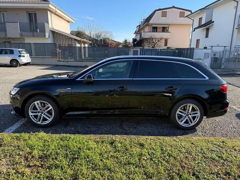 Usata Audi A4 S-Line 150 CV (110 kW) 2019 Nero Station wagon