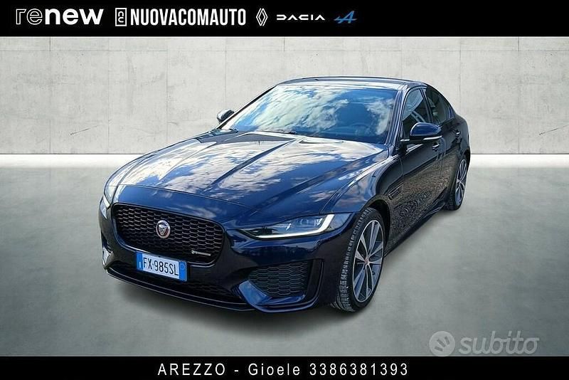 Usata Jaguar XE R-Dynamic 180 CV (132 kW) 2019 Blu Berlina