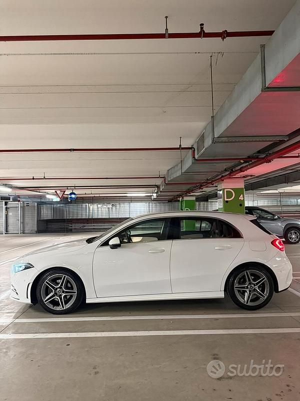 Usata Mercedes A200 Premium 163 CV (119 kW) 2019 Bianco Berlina