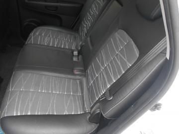 Usata Kia Venga 90 CV (66 kW) 2015 Bianco Utilitaria