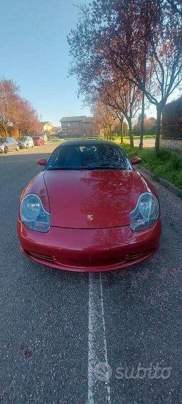 Usata Porsche Boxster 228 CV (167 kW) 2003 Rosso Cabrio