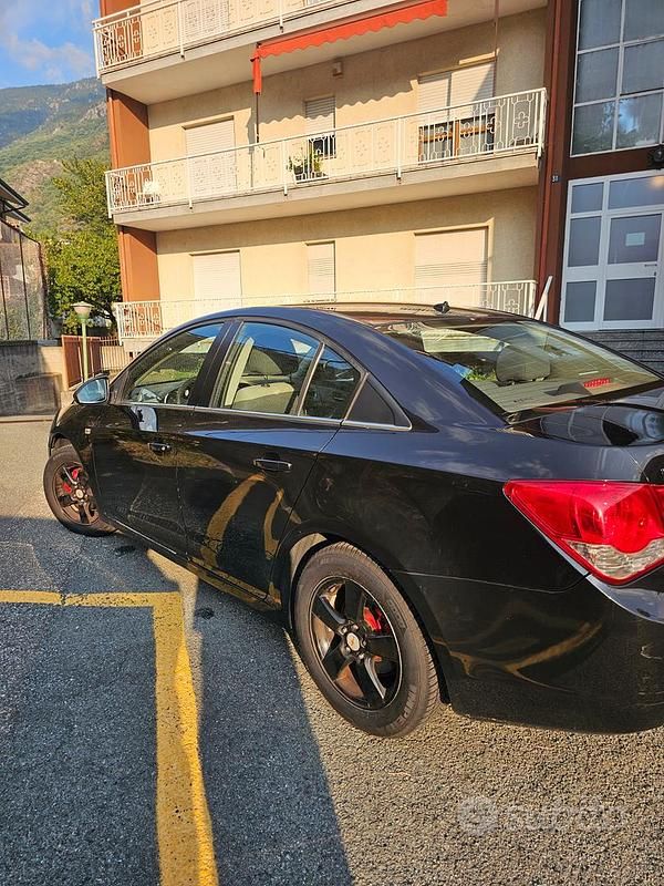 Usata Chevrolet Cruze LS 113 CV (83 kW) 2010 Nero Berlina