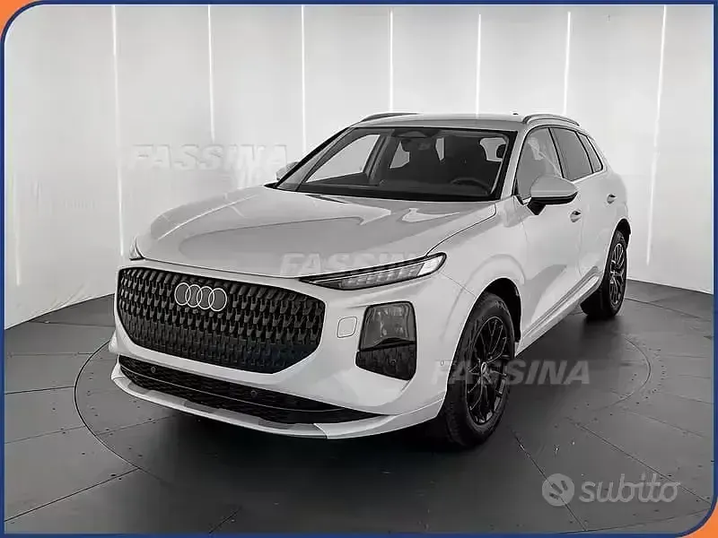 Nuova Audi Q3 Business 150 CV (110 kW) 2026 Bianco SUV