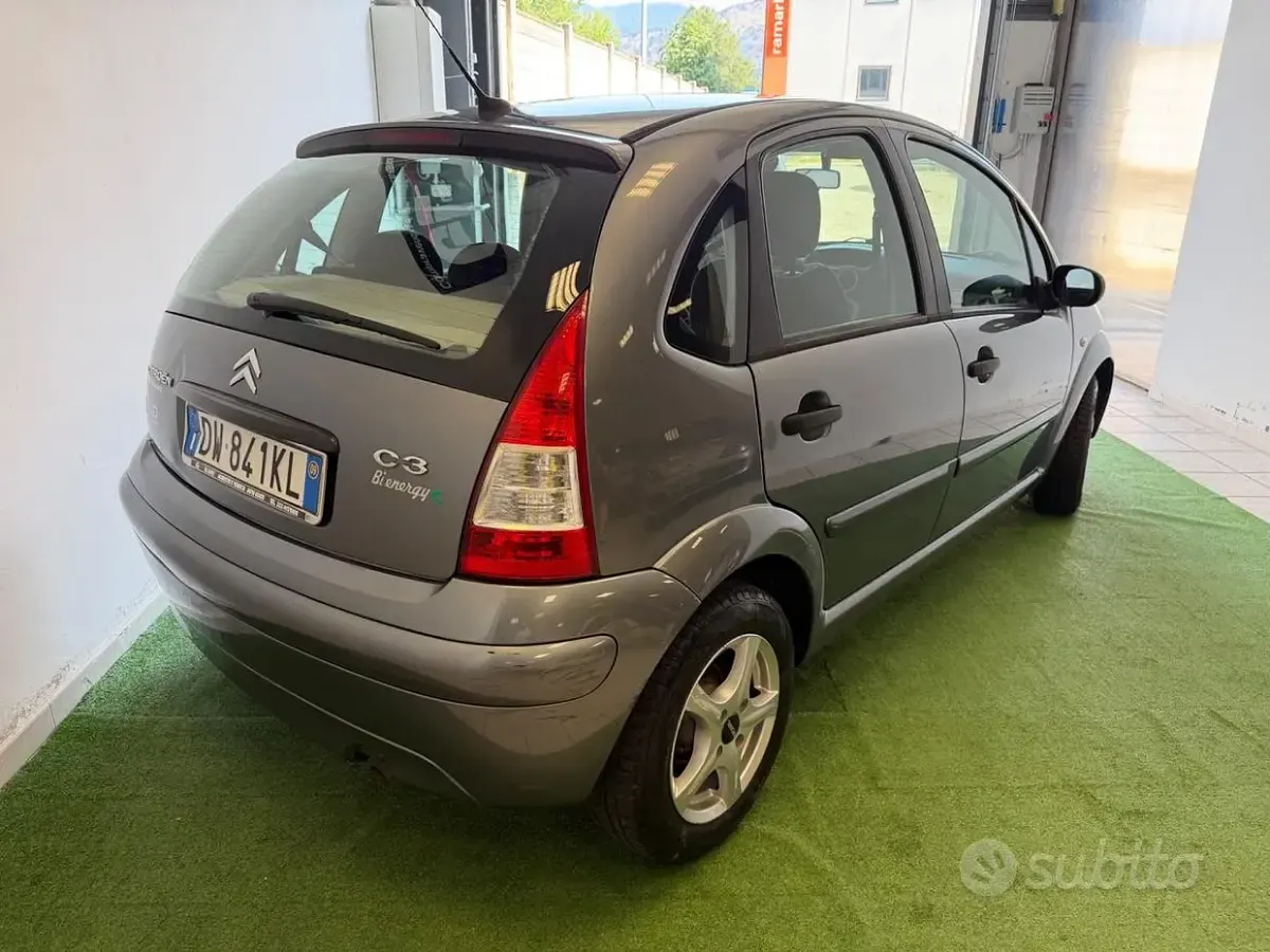 Usata Citroën C3 Exclusive 73 CV (53 kW) 2009 Marrone Berlina