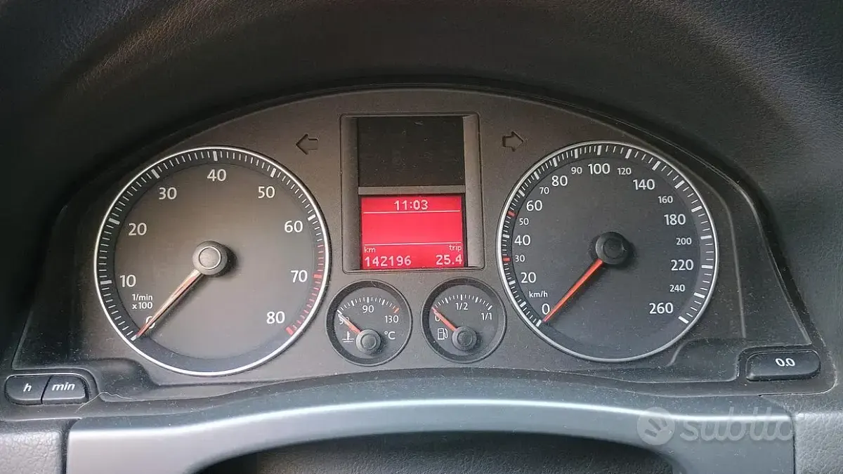 Usata VW Golf IV 115 CV (84 kW) 2006 Grigio Berlina