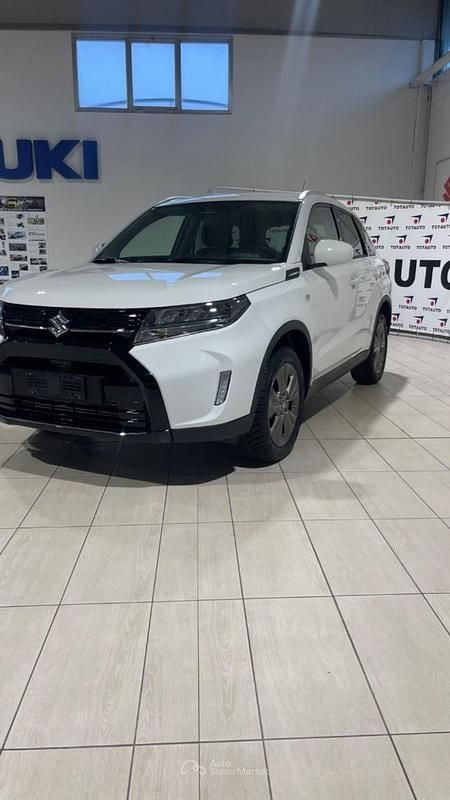 Nuova Suzuki Vitara Cool 110 CV (80 kW) 2025 Bianco SUV