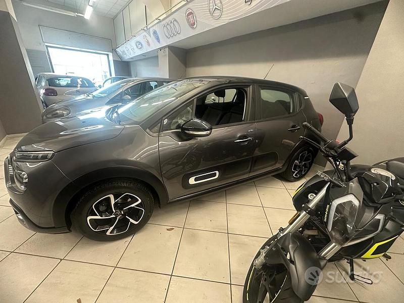 Usata Citroën C3 102 CV (75 kW) 2022 Grigio Utilitaria