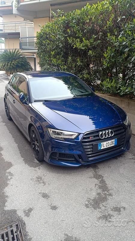 Blu Usata 2017 Audi S3 Tre volumi | 24.500 € (Buon prezzo) - Immagine 1/4