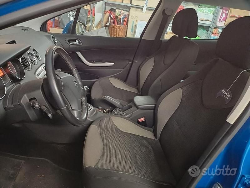 Usata Peugeot 308 2007 Blu Cabrio