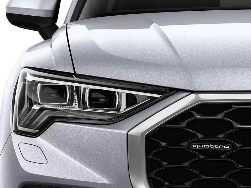 Usata Audi Q3 Sportback Business Plus 150 CV (110 kW) 2019 Argento fioretto metallizzato SUV
