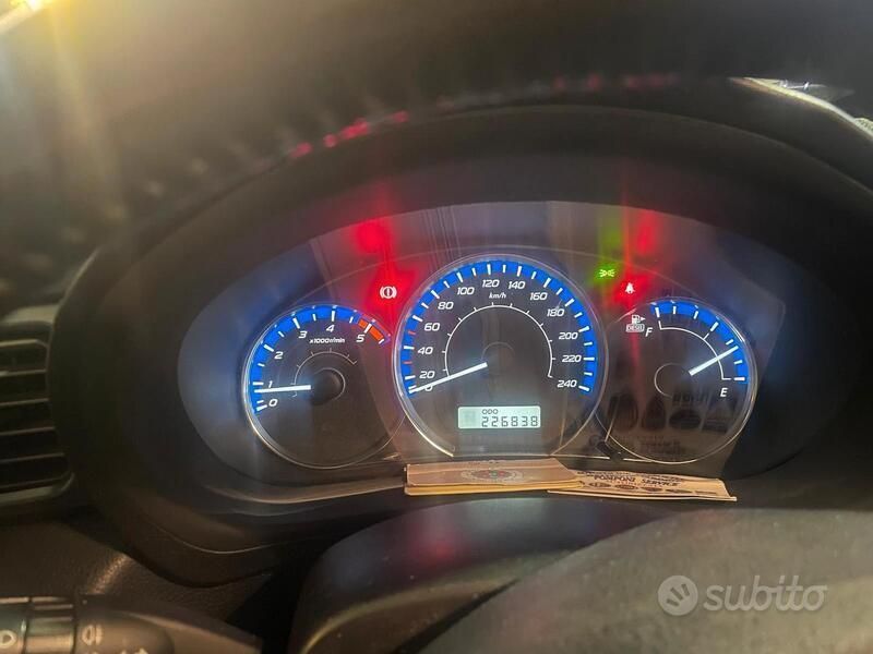 Usado Subaru Impreza 150 CV (110 kW) 2009 Gris Berlina