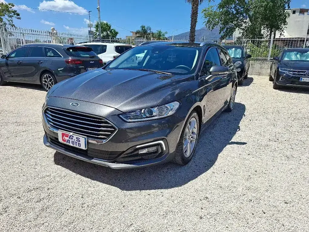Usata Ford Mondeo S 150 CV (110 kW) 2019 Grigio Station wagon