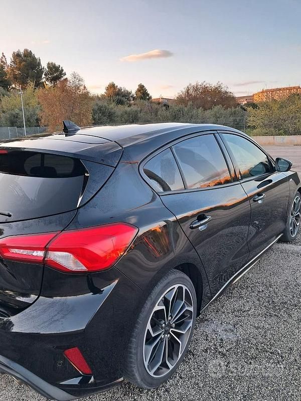 Usata Ford Focus ST-Line 2019 Nero Utilitaria
