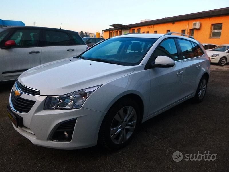 Usata Chevrolet Cruze LTZ 140 CV (102 kW) 2014 Bianco Station wagon