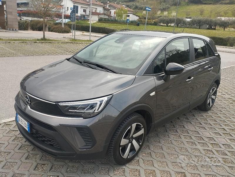 Usata Opel Crossland Edition 83 CV (61 kW) 2023 Grigio SUV