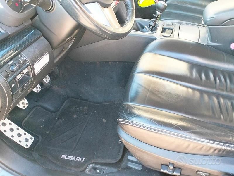 Usata Subaru Legacy 2011 Grigio Station wagon