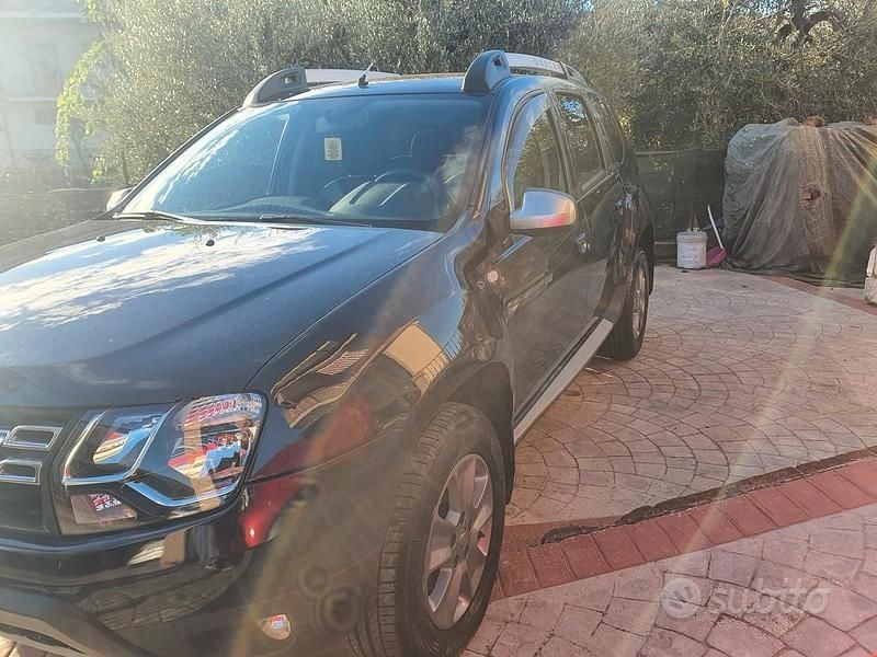Usata Dacia Duster 110 CV (80 kW) 2018 Blu SUV