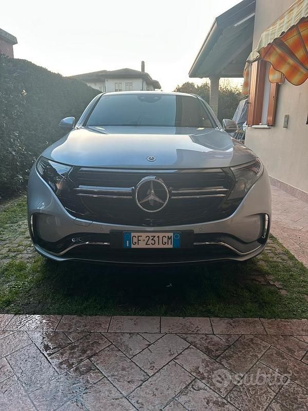 Usata Mercedes EQC400 Edition 294 kW (400 CV) 2021 Grigio SUV