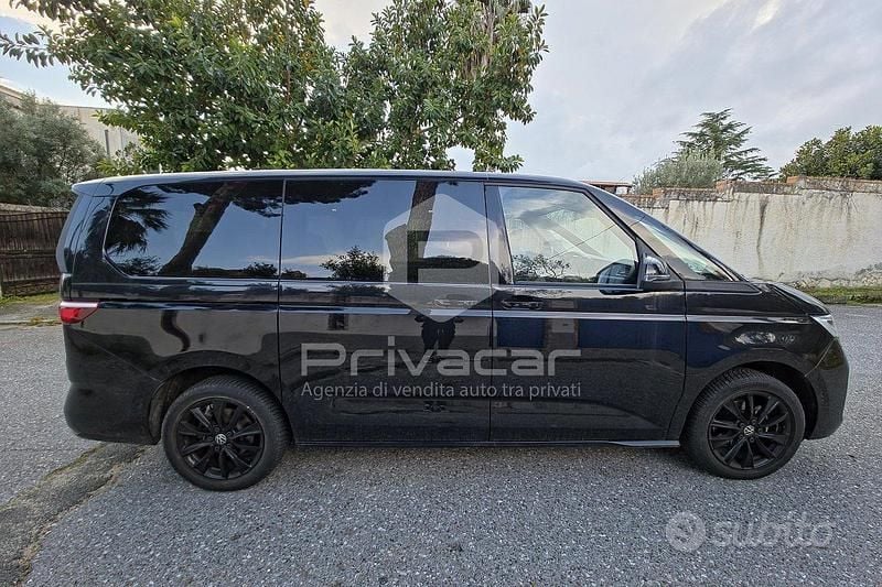 Usata VW Multivan Life 150 CV (110 kW) 2023 Nero Furgone