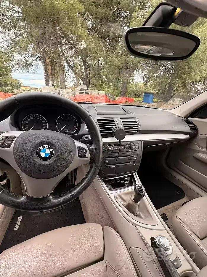 Usata BMW 120 163 CV (119 kW) 2005 Utilitaria