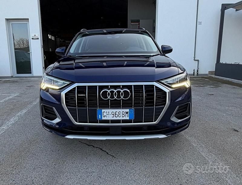 Blu Usata 2022 Audi Q3 SUV | 28.000 € (Super prezzo) - Immagine 1/4