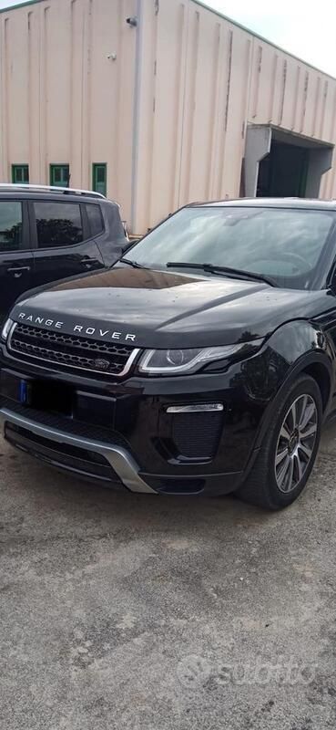 Nero Usata 2017 Land Rover Range Rover evoque SUV | 19.500 € (Cara) - Immagine 1/4