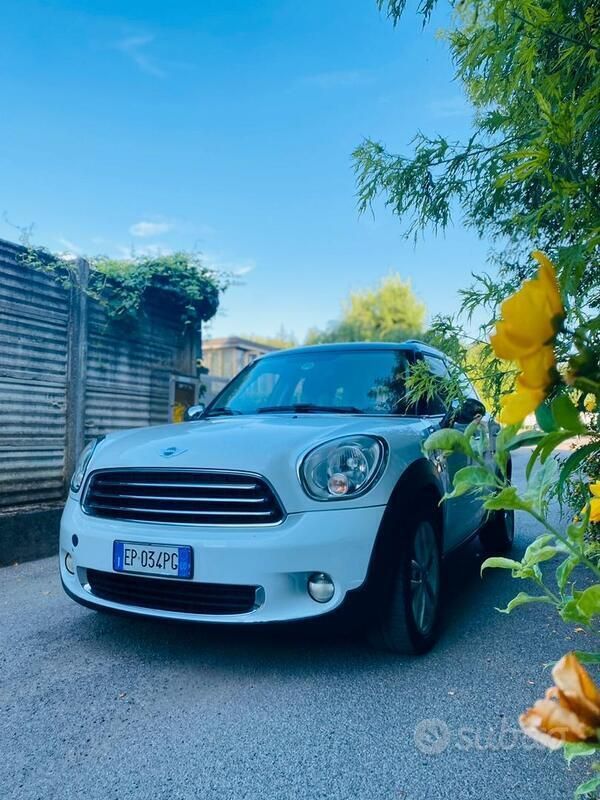 Usata Mini Countryman 122 CV (89 kW) 2011 Bianco SUV