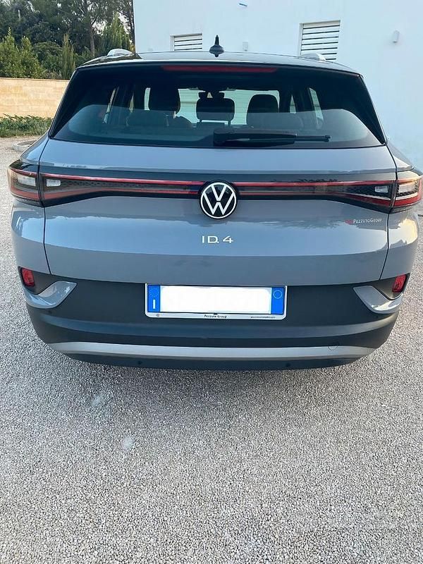 Usata VW ID.4 Pro Performance 150 kW (204 CV) 2021 Grigio SUV