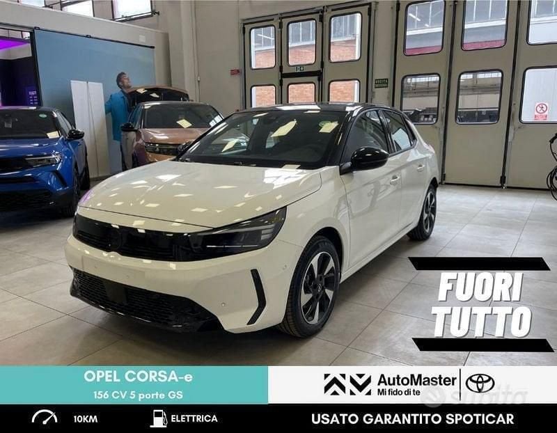 Nuova Opel Corsa-e 114 kW (156 CV) 2025 Bianco/nero Utilitaria