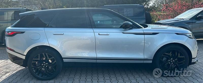 Usata Land Rover Range Rover Velar R-Dynamic 241 CV (177 kW) 2019 Grigio SUV