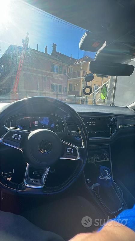 Usata VW T-Roc R-line 150 CV (110 kW) 2020 Bianco SUV