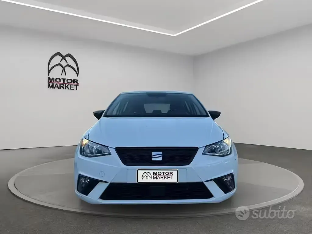 Usata Seat Ibiza Reference 90 CV (66 kW) 2019 Bianco Utilitaria